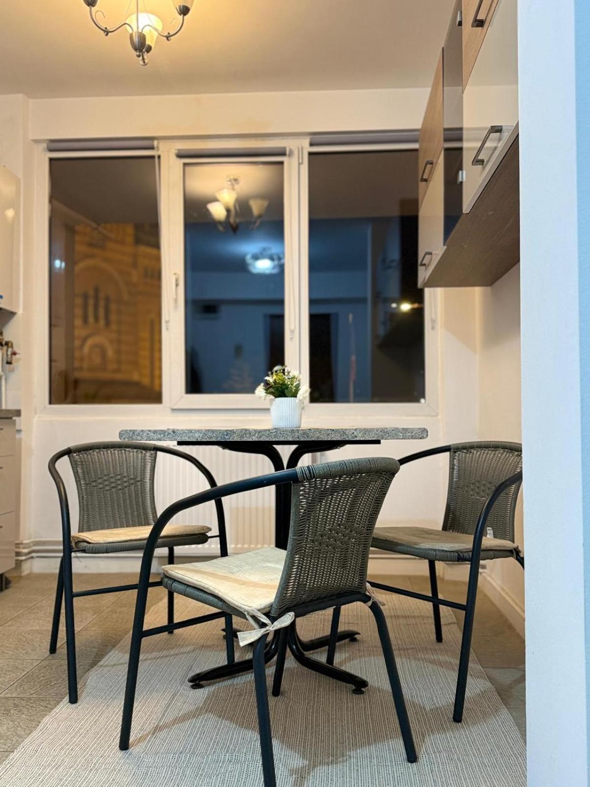 Appartement Piata Victoriei *